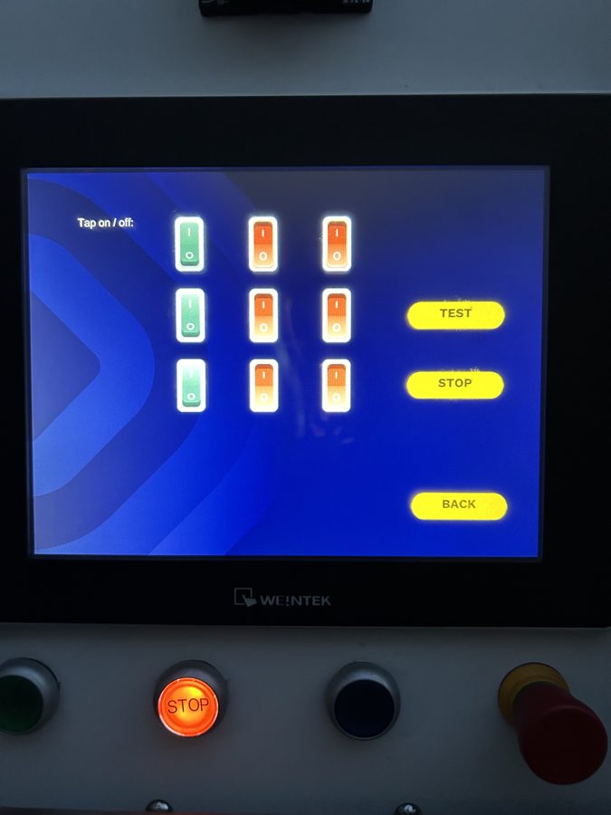 Taptest scherm met de kranen en de TEST knop